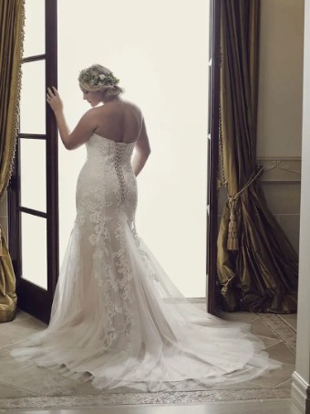 Casablanca Bridal Lotus #4 thumbnail